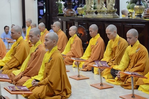 Phật dạy cho người tại gia bốn pháp an lạc cho hiện tại 