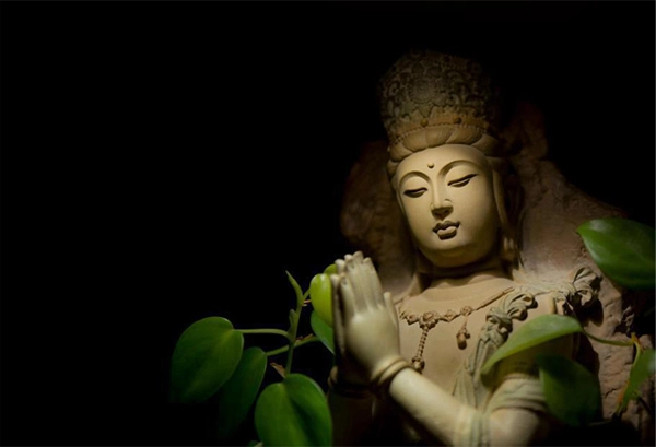 Đạo Phật giúp con chữa lành mọi vết thương trong cuộc sống