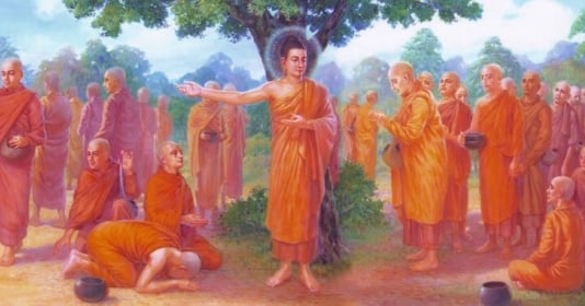 
Phật dạy: “Tỳ-Kheo, hãy nhớ Pháp thí, chớ quen theo tài thí” 