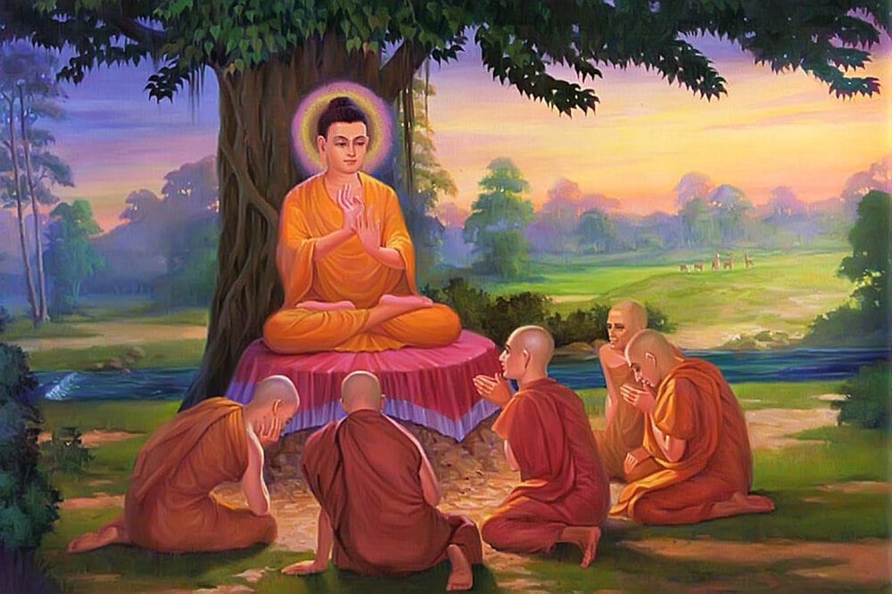 Trong kinh Chuyển Pháp Luân, Đức Phật xác quyết rằng con đường Trung đạo chính là Bát Chánh đạo hay con đường tám nhánh.