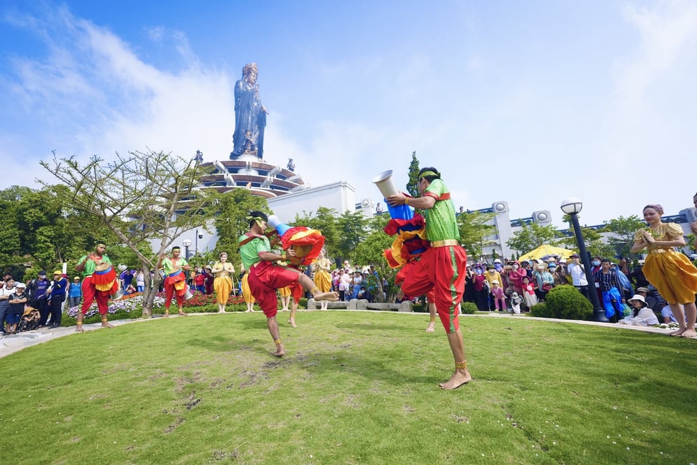 múa trống Chhay dăm