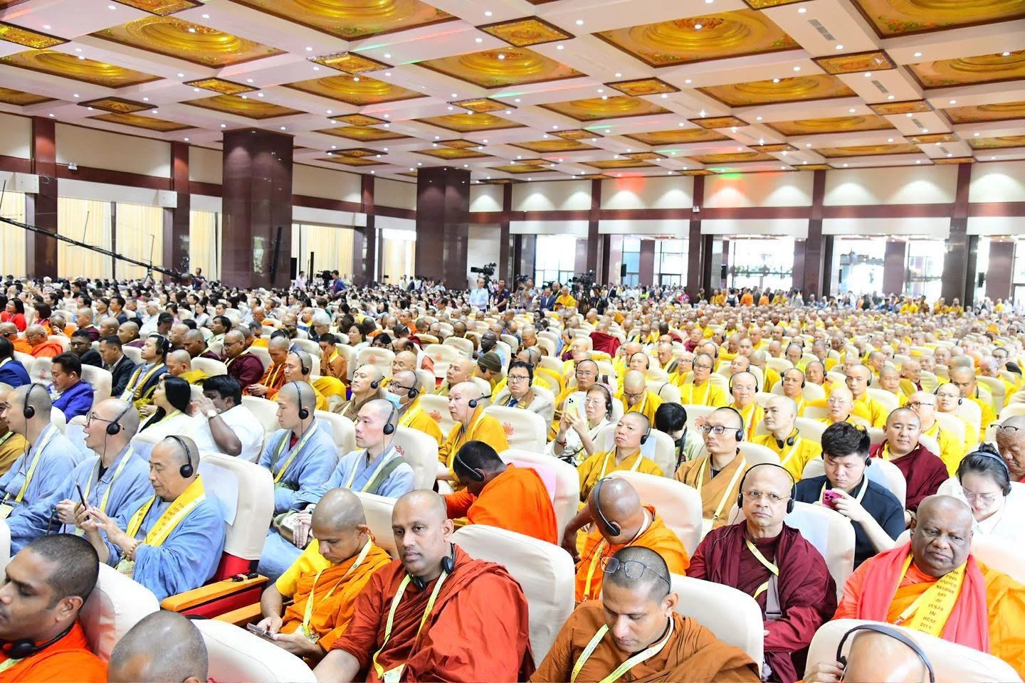 Trọng thể khai mạc Đại lễ Vesak Liên Hiệp Quốc 2025 tại TP.HCM - Phật Giáo Chư Sê Trọng thể khai mạc Đại lễ Vesak Liên Hiệp Quốc 2025 tại TP.HCM