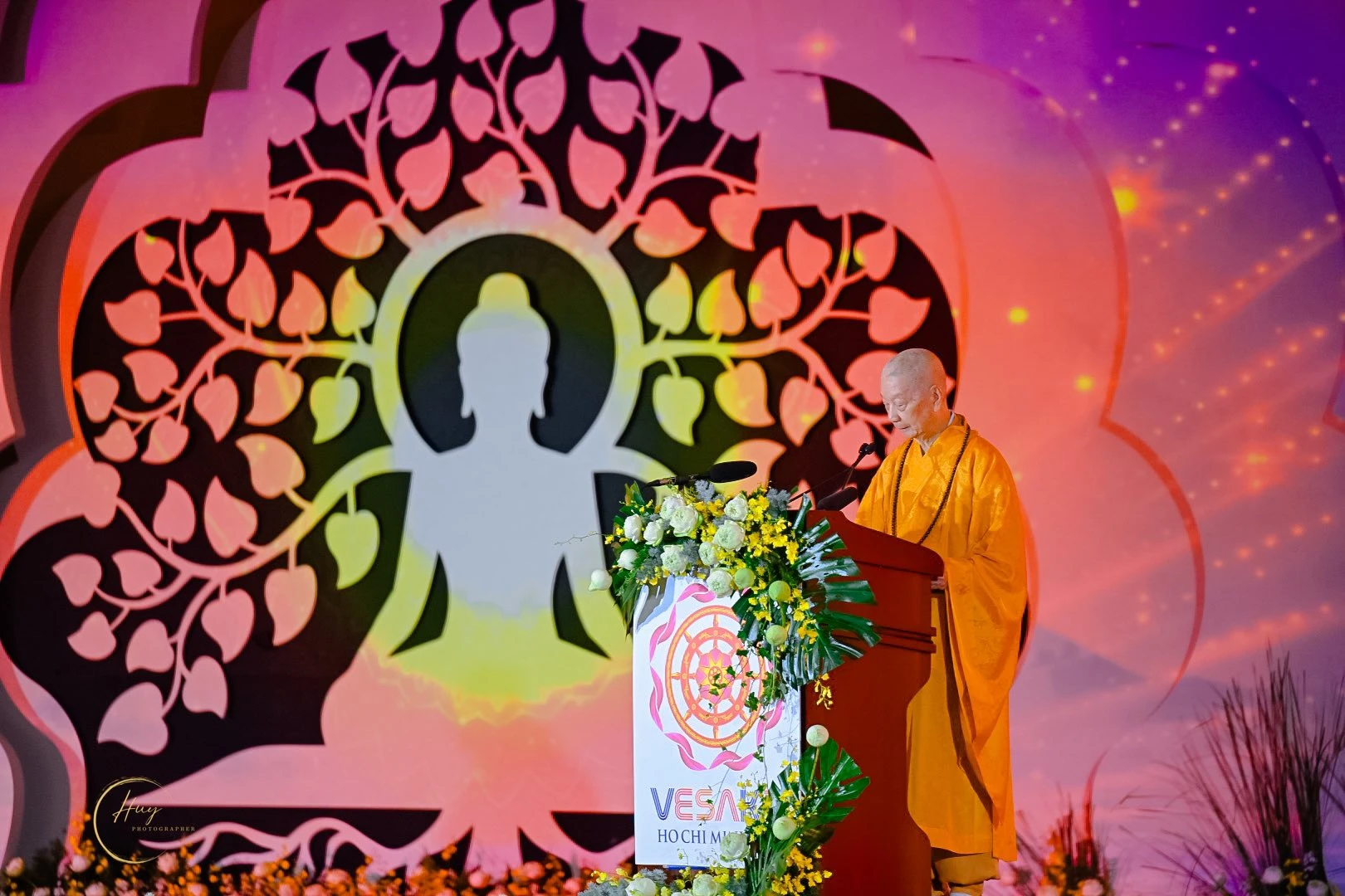 Vesak 2025: Rạng rỡ trên đất Việt - Phật Giáo Chư Sê Vesak 2025: Rạng rỡ trên đất Việt